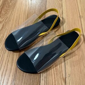Stylish Black and Yellow Women's Sandals
